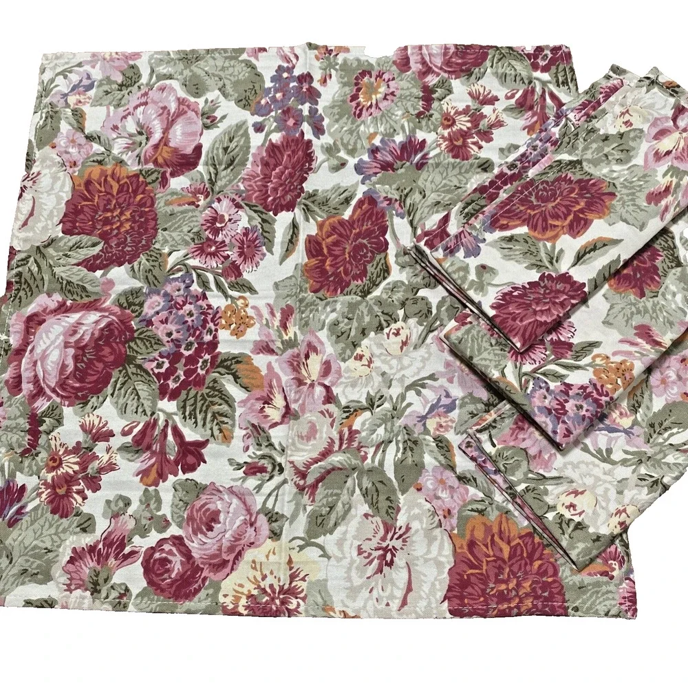 Chaps Brand Cloth Napkins Set of 4 Bold Floral Print in Yellow Pink Red Flowers